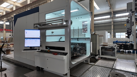 تحسين الأداء الوظيفي والجمالي باستخدام جهاز تبخير المعادن بالفراغ للمكثفات